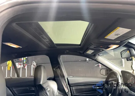 2017 BMW M3 из США, поврежденный, VIN WBS8M9C31H5G85413